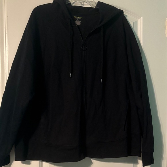 Tek Gear Ultrasoft Fleece in Black - Picture 1 of 3